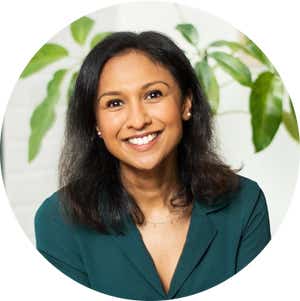 Sabrina Hoque author headshot