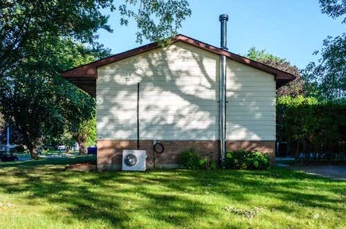 House with air source heat pump