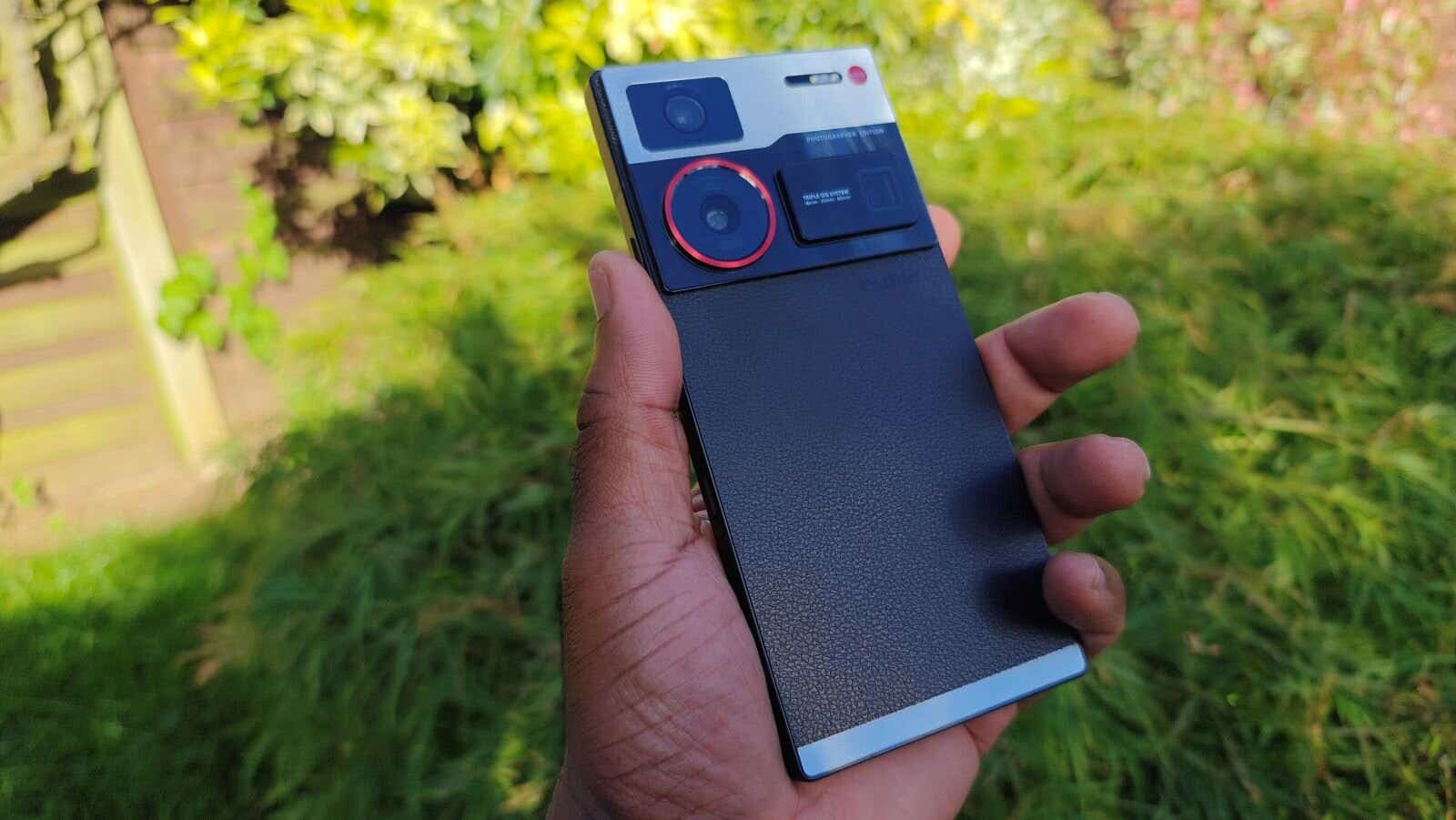Z60 Ultra Final