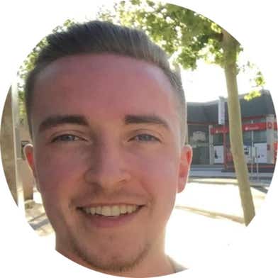 Lucy Moffat, Uswitch telecoms expert