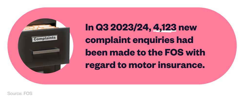 Mini infographic showing the number of cases reported to the FOS and how that compared to the previous quarter