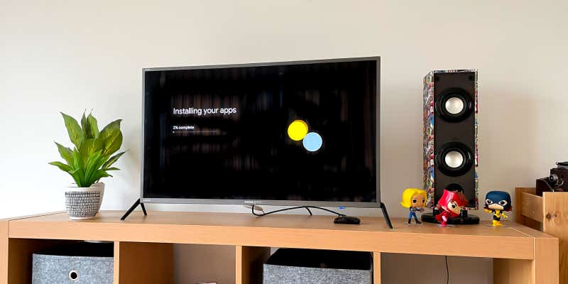 installing apps chromecast menu on a tv