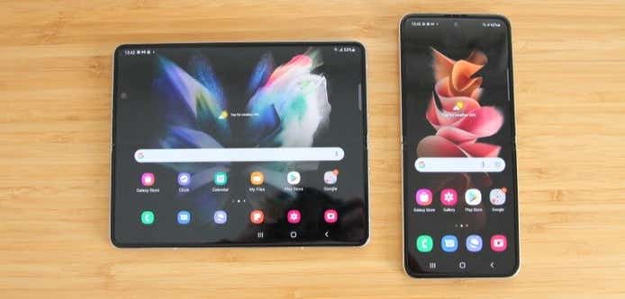 Mobiles - reviews -  Samsung Galaxy Z Fold 3 vs Galaxy Z Flip 3 