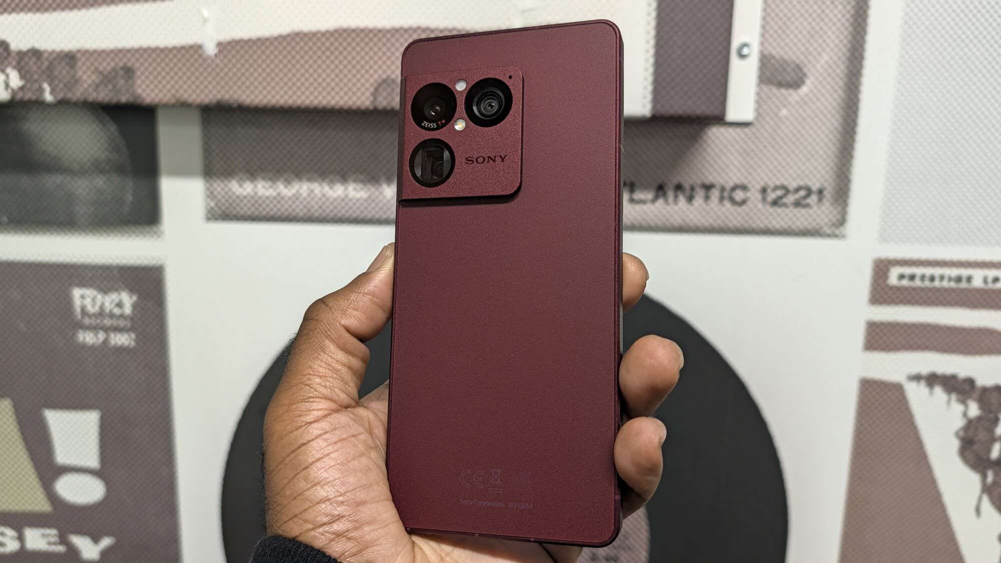Sony XPERIA 1V Rear 3
