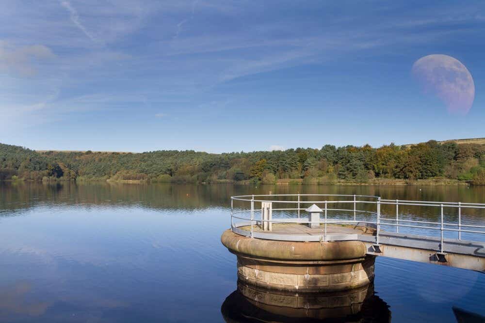 Reservoir next to road