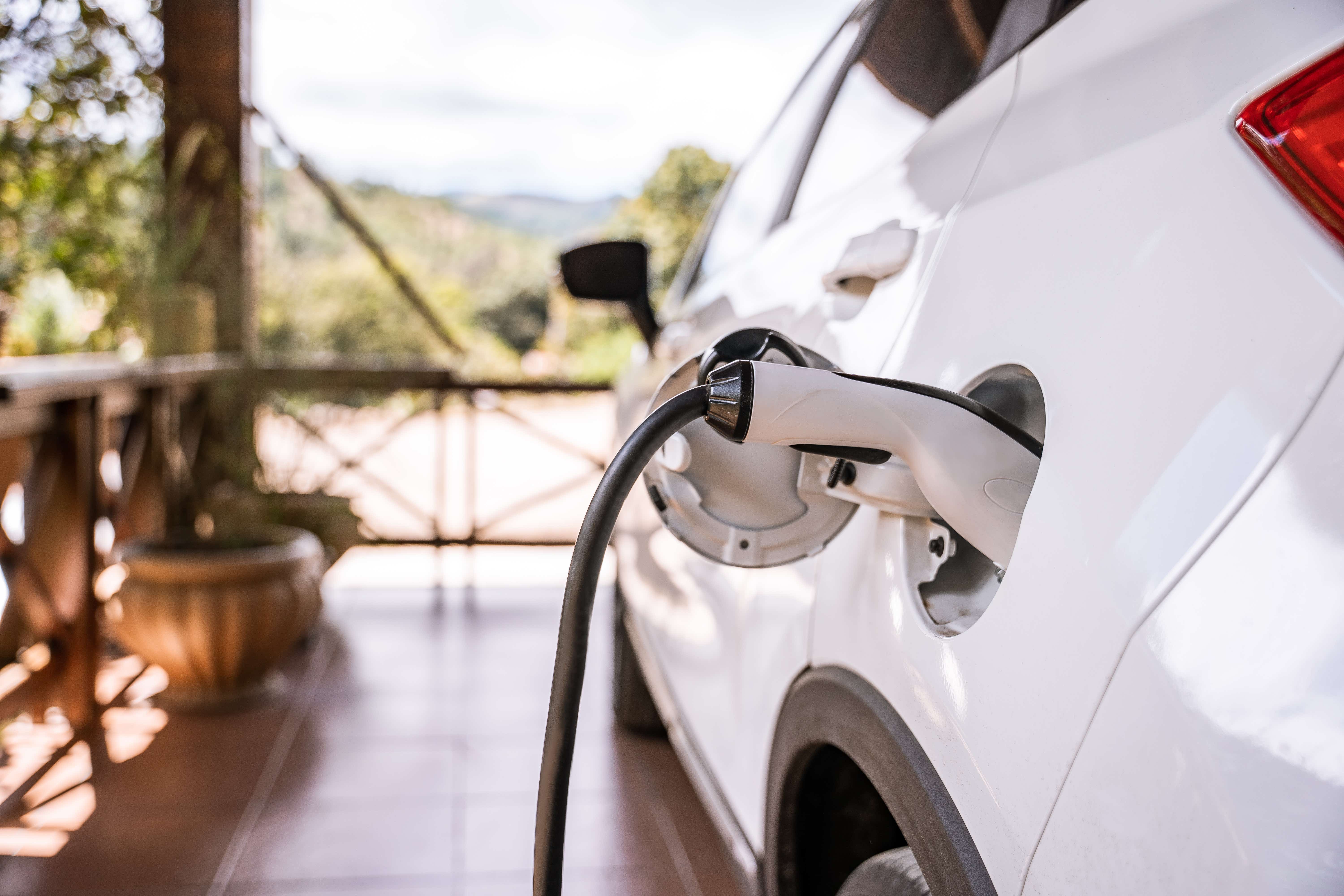 EV charging and home electric vehicle charger installation - Uswitch