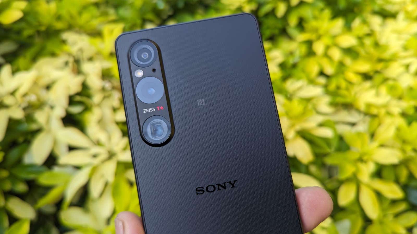 A video review of Sony's Xperia 1 V as a portable audio player