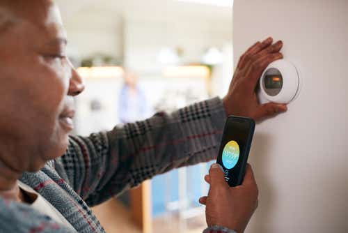 The ultimate guide to smart thermostats - Uswitch