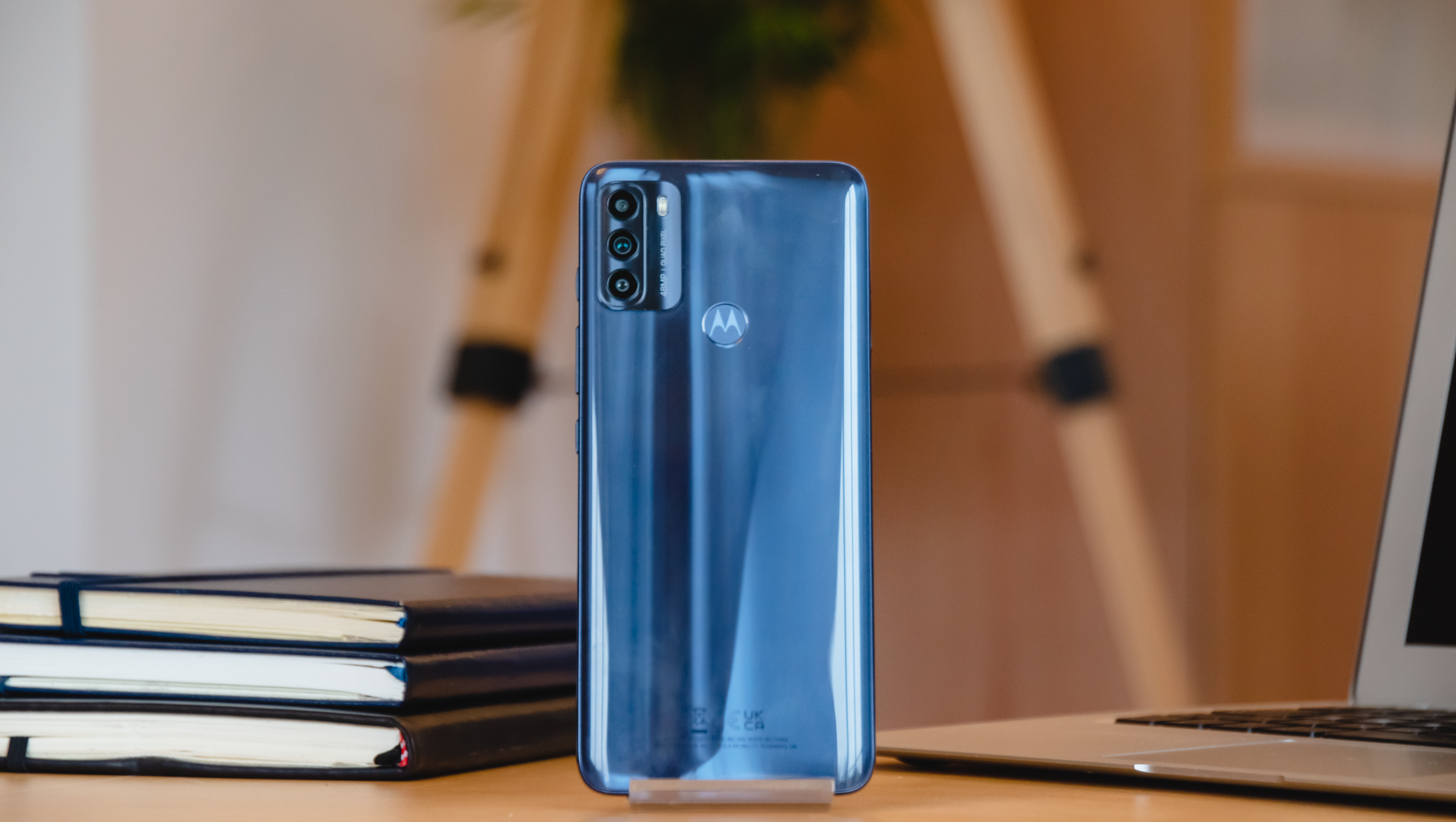 Best battery life phones 2022 top 10 ranked Uswitch