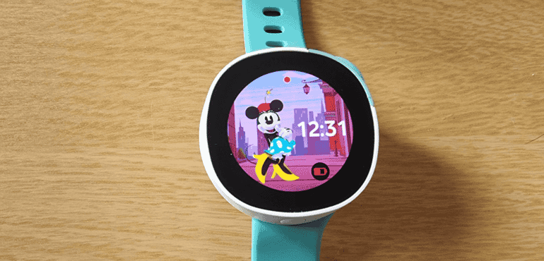 Disney Neo Vodafone smart watch hero size home screen Minnie Mouse