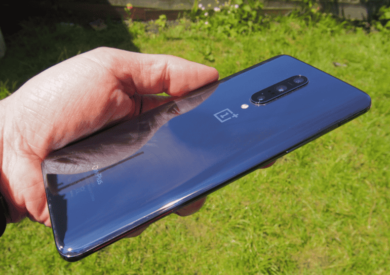 OnePlus 7 Pro side in the sun