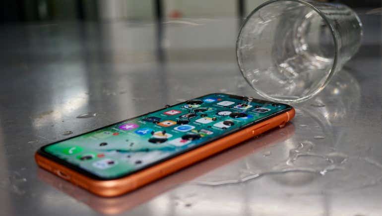 iPhone XR water-resistance