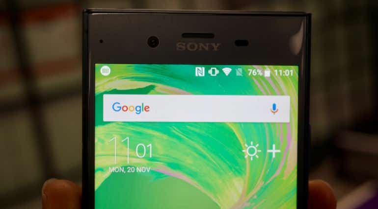 Sony Xperia XZ1 top half of the screen