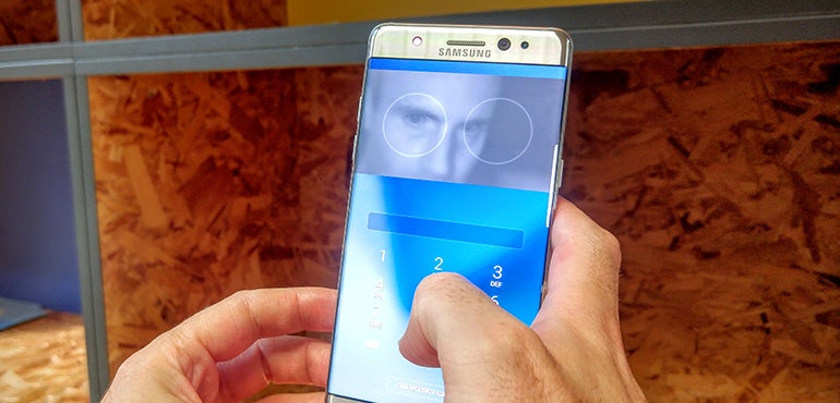 Samsung Galaxy Note 7 eyeball scanner