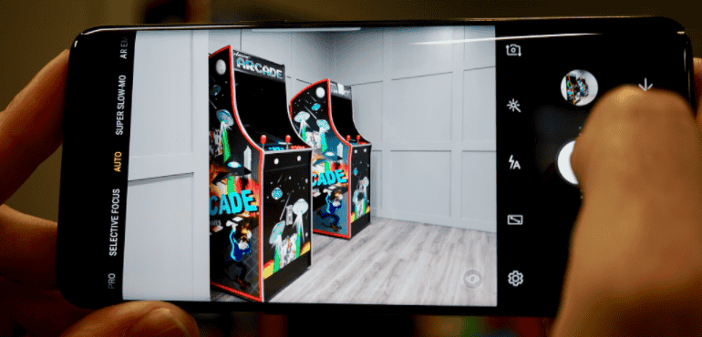 Samsung Galaxy S9 camera arcade game
