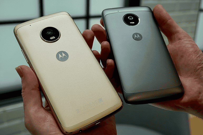 Motorola Moto G5 review back angled