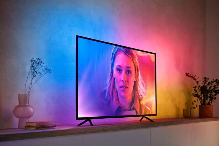 Philips Hue Play gradient light-strip-lifestyle-100856445-large