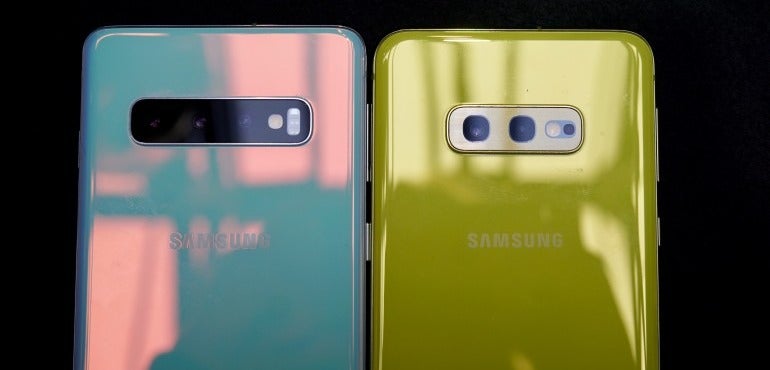 Samsung Galaxy S10 and S10e prism white and canary yellow backs camera lens closeup hero size