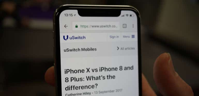 iPhone X web browsing notch screen hero size