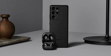 Get free Samsung Galaxy Buds with S21 pre-orders