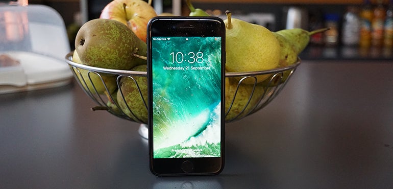 iPhone 7 fruit