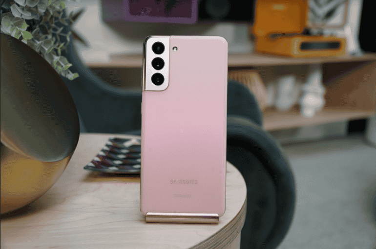 Samsung Galaxy S21 pink