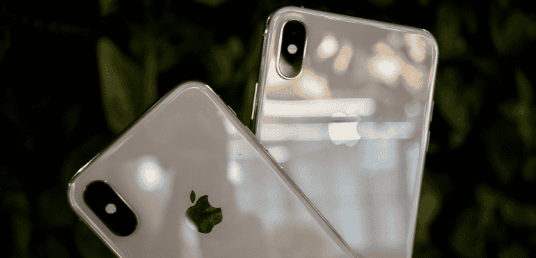 iPhone XS and XS Max back view