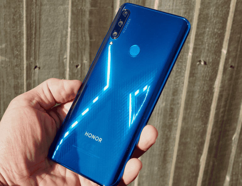 Honor 9X back reflection