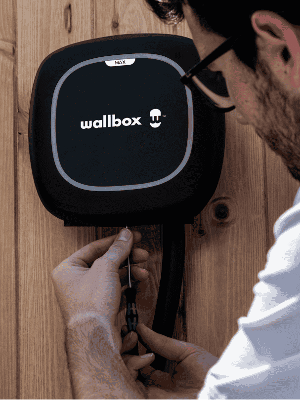 Wallbox Pulsar Max EV Charger - Uswitch