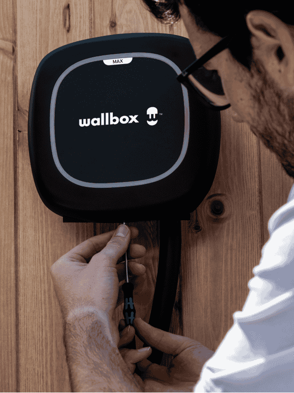 Wallbox Pulsar Max EV Charger Uswitch