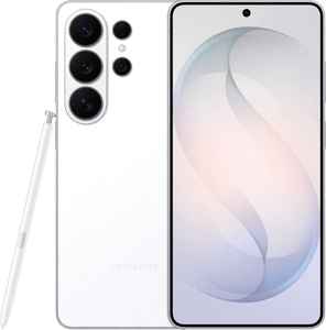 Galaxy S26 Ultra front and back