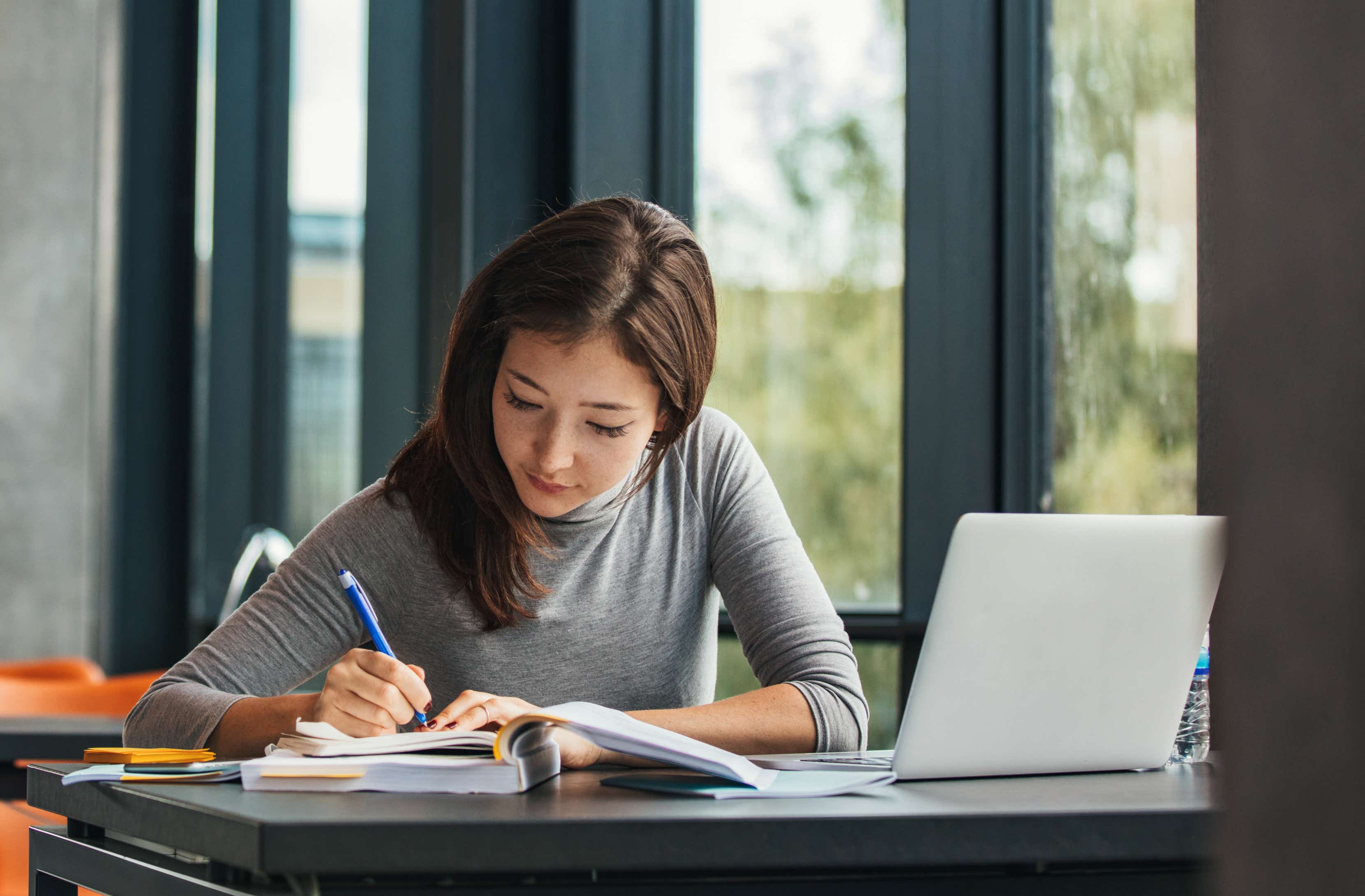 Do you homework with our guide to all the different types of student loans, grants and bursaries.