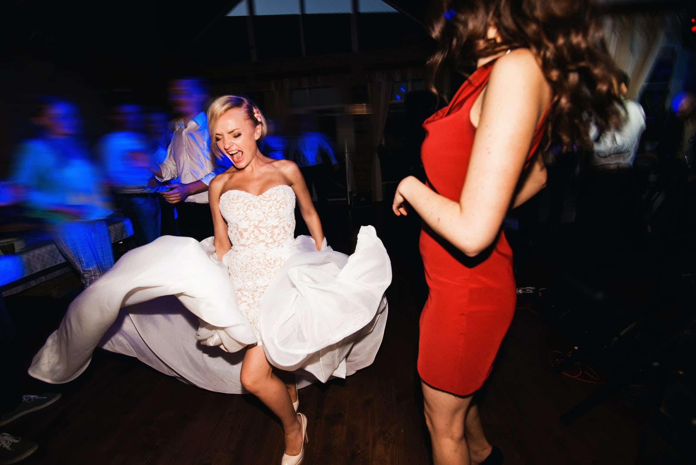 bride dancing